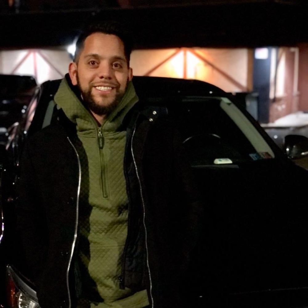 Meet your Posher, Ahmad